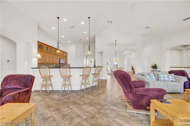 8215 Southern Comfort Avenue, Las Vegas, NV 89131