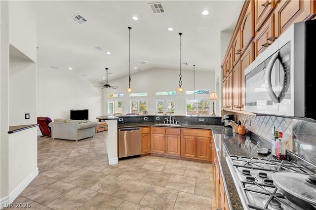 8215 Southern Comfort Avenue, Las Vegas, NV 89131