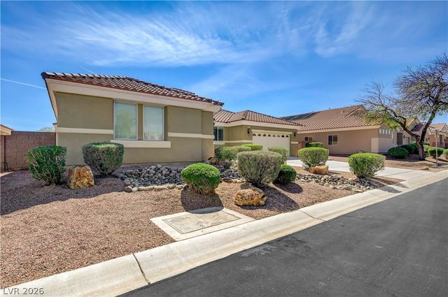 8215 Southern Comfort Avenue, Las Vegas, NV 89131