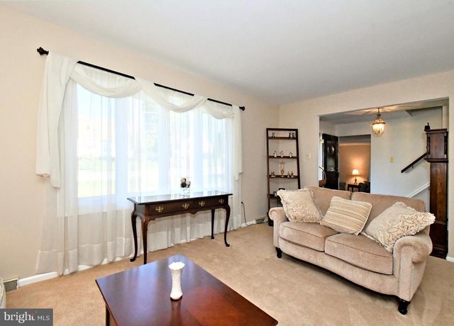 204 ORLEMANN AVE, Oreland, PA 19075