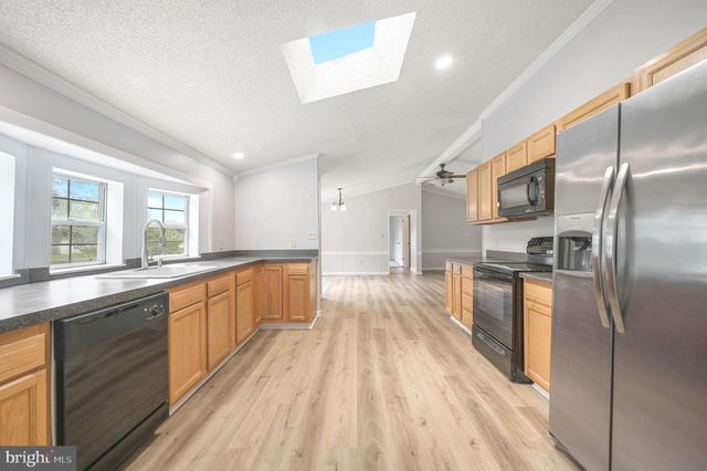 112 E HOLLY DR, Lincoln, DE 19960