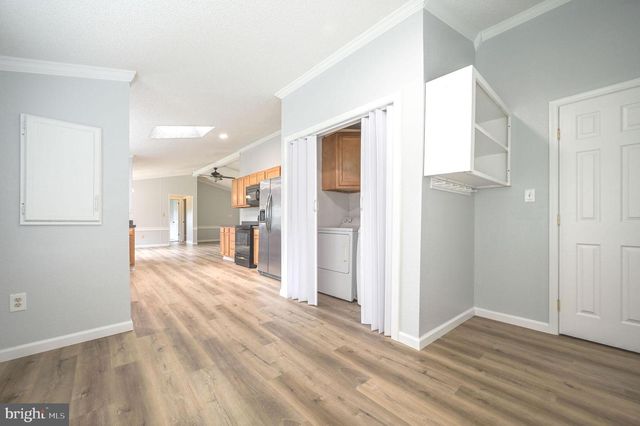 112 E HOLLY DR, Lincoln, DE 19960