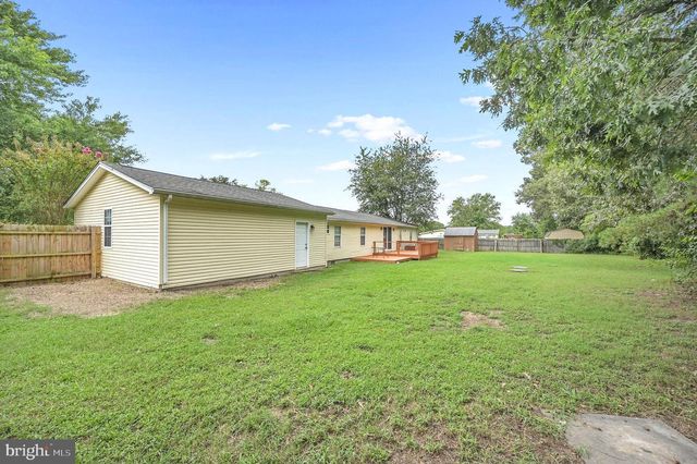 112 E HOLLY DR, Lincoln, DE 19960