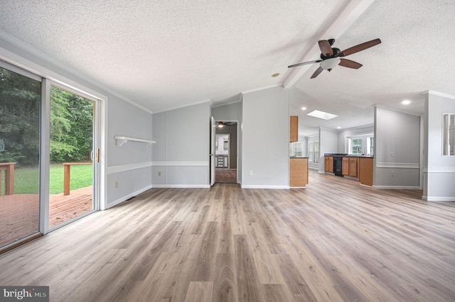 112 E HOLLY DR, Lincoln, DE 19960