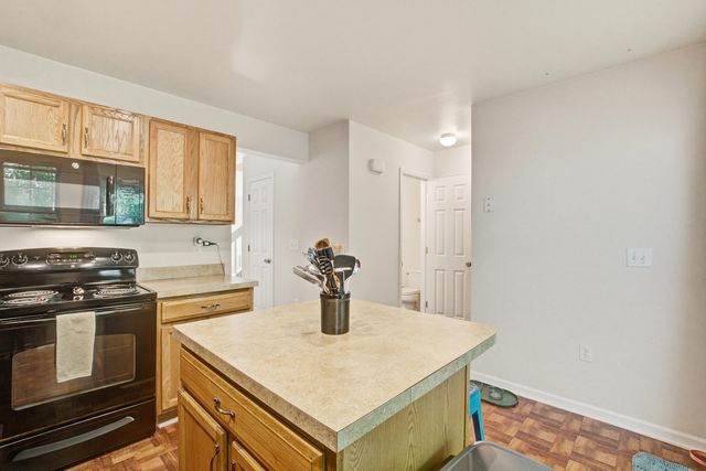 1204 Pine Bluff Drive, Summerville, SC 29483