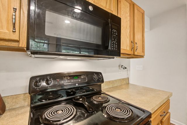 1204 Pine Bluff Drive, Summerville, SC 29483
