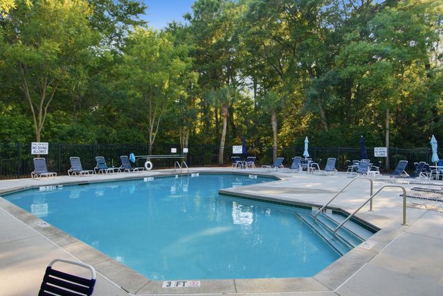 1204 Pine Bluff Drive, Summerville, SC 29483