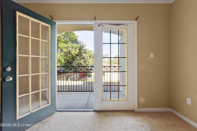 2252 Beach Drive, Gulfport, MS 39507