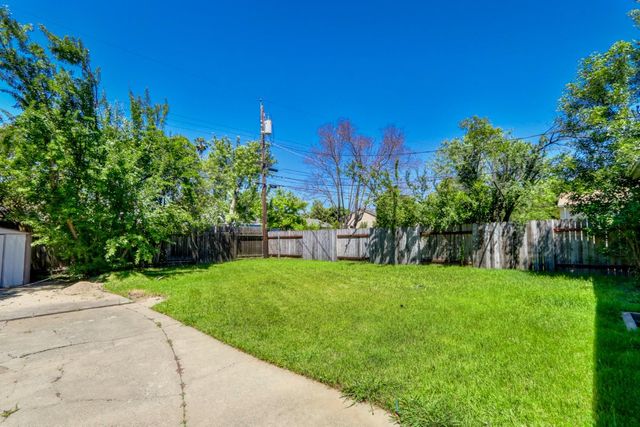 4400 E Nichols Ave, Sacramento, CA 95820