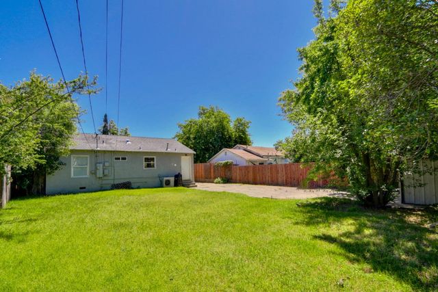 4400 E Nichols Ave, Sacramento, CA 95820