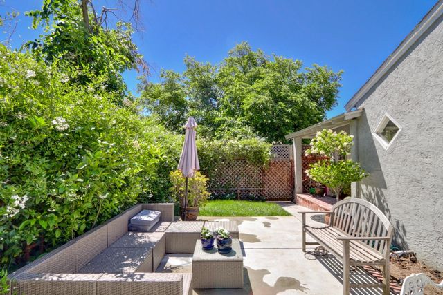 4400 E Nichols Ave, Sacramento, CA 95820
