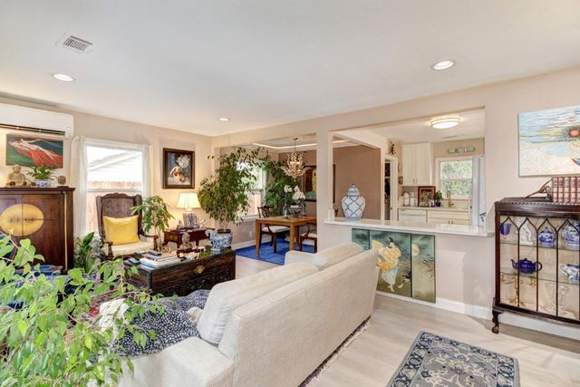 4400 E Nichols Ave, Sacramento, CA 95820