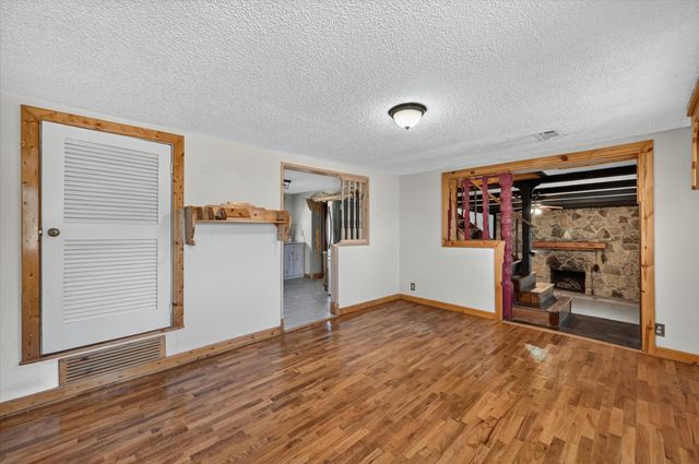 6709 County Road 527, Burleson, TX 76028