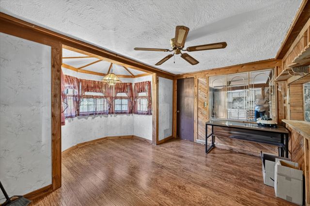 6709 County Road 527, Burleson, TX 76028