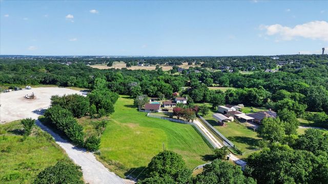 6709 County Road 527, Burleson, TX 76028
