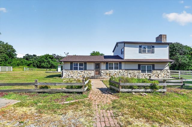 6709 County Road 527, Burleson, TX 76028