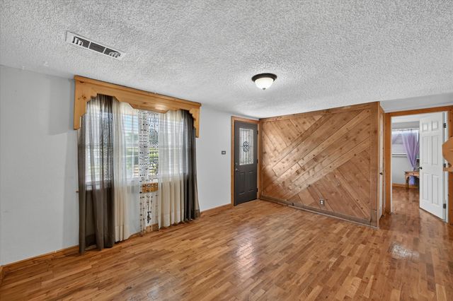 6709 County Road 527, Burleson, TX 76028