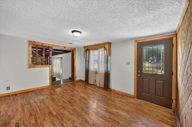 6709 County Road 527, Burleson, TX 76028
