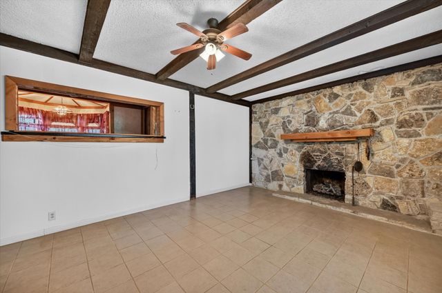 6709 County Road 527, Burleson, TX 76028