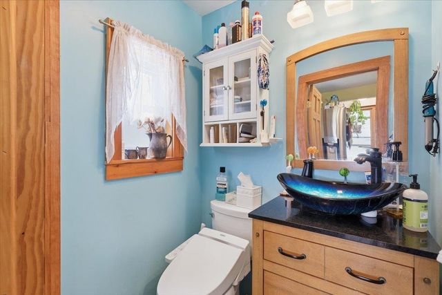141 West Canal Street, Winooski, VT 05404