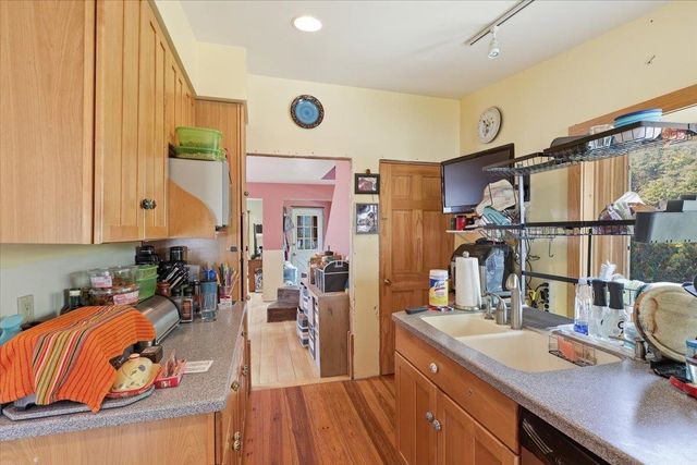 141 West Canal Street, Winooski, VT 05404