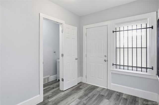 229 Eason Street, Highland Park, MI 48203