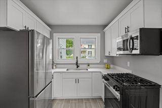 135 Cottage St 1, Norwood, MA 02062