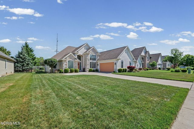 9360 Saint Angelas Way, Sylvania, OH 43560