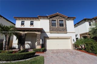 9941 NW 86th Ter 9941, Doral, FL 33178