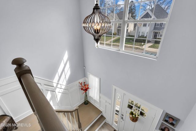 44 Messenger Court, Toms River, NJ 08753