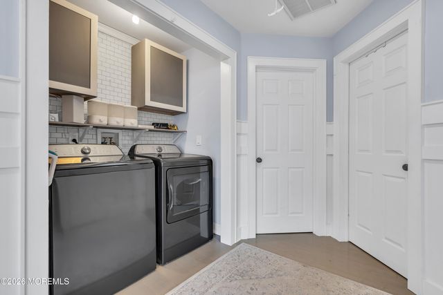 44 Messenger Court, Toms River, NJ 08753