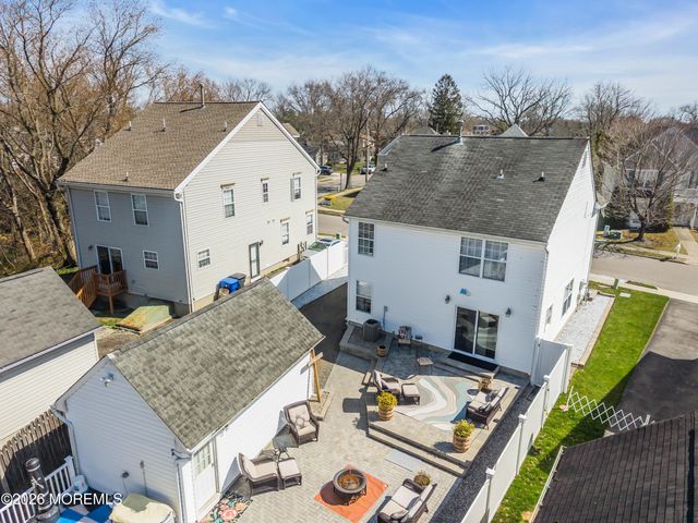 44 Messenger Court, Toms River, NJ 08753