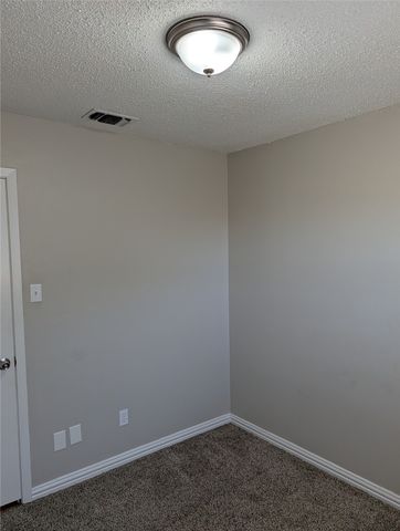 424 Langley Avenue, Everman, TX 76140