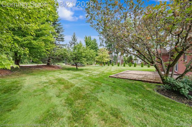 6522 Stoneybrook Court, Van Buren Charter Township, MI 48111