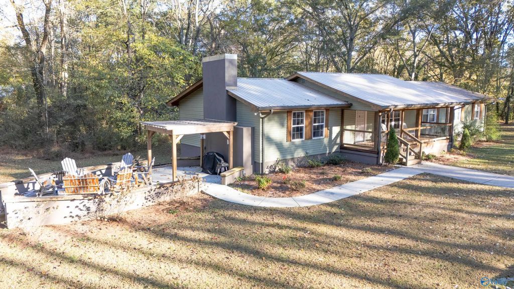 89 Shultz Drive, Grant, AL 35747