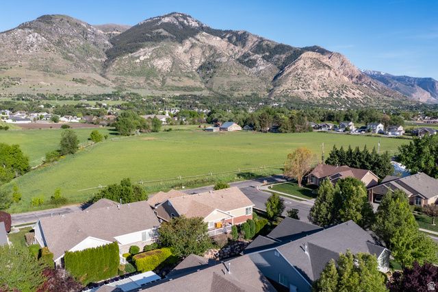 2205 N 600 E, North Ogden, UT 84414