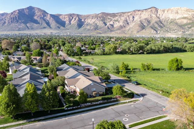 2205 N 600 E, North Ogden, UT 84414