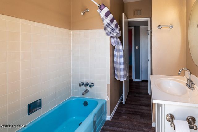 2002 S Camino Seco, Tucson, AZ 85710