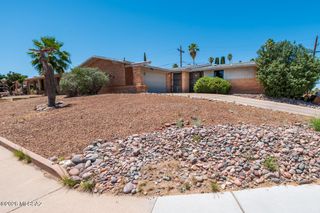 2002 S Camino Seco, Tucson, AZ 85710