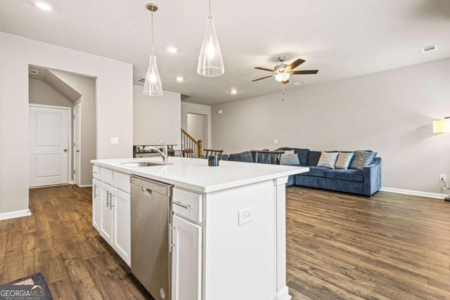 1135 Elyse Lane, Mableton, GA 30126