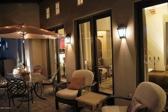 8890 E FLATHORN Drive, Scottsdale, AZ 85255