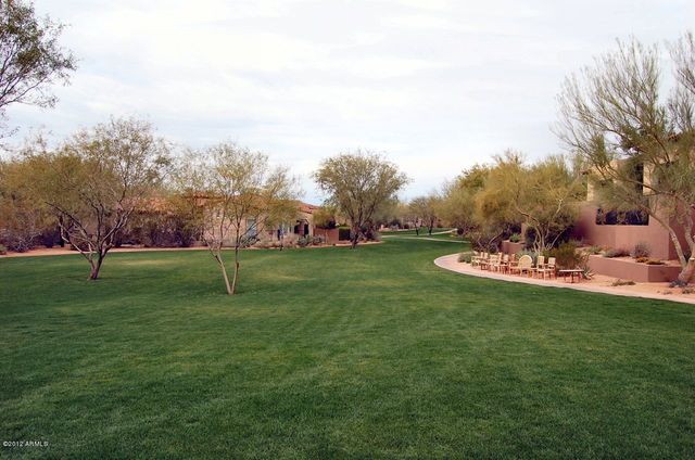 8890 E FLATHORN Drive, Scottsdale, AZ 85255