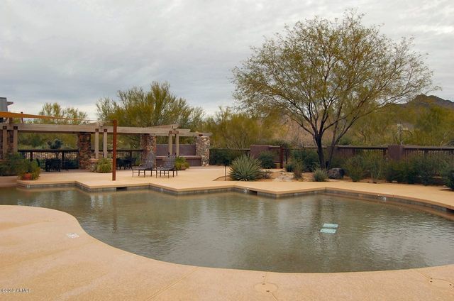 8890 E FLATHORN Drive, Scottsdale, AZ 85255