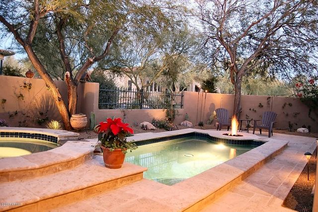 8890 E FLATHORN Drive, Scottsdale, AZ 85255