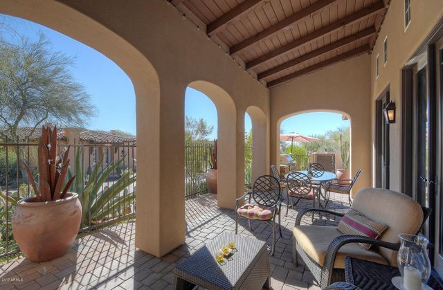 8890 E FLATHORN Drive, Scottsdale, AZ 85255