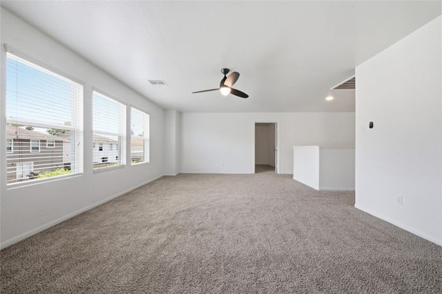16763 N Gull Drive, Conroe, TX 77385