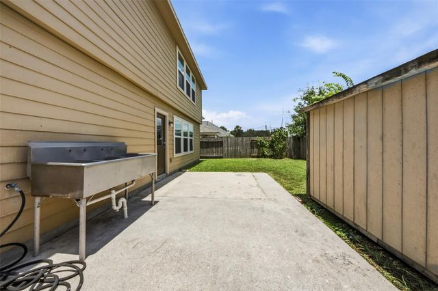 16763 N Gull Drive, Conroe, TX 77385