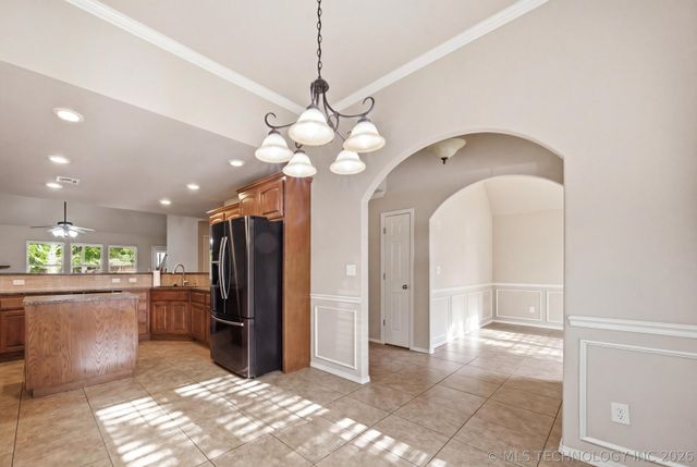 11212 N 131st East Place, Owasso, OK 74055