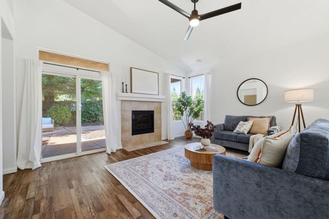 1129 Callander Way, Folsom, CA 95630