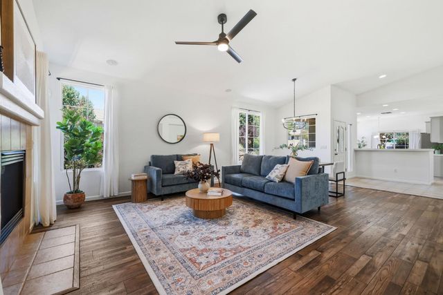 1129 Callander Way, Folsom, CA 95630